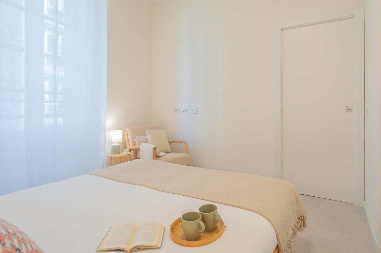 Enchanted Como Lake - City Apartment 2 By Rent All โกโม ภายนอก รูปภาพ
