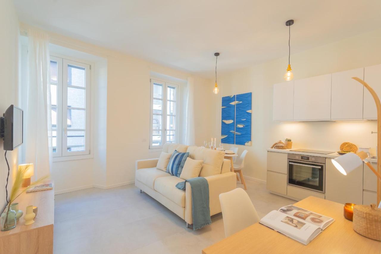 Enchanted Como Lake - City Apartment 2 By Rent All โกโม ภายนอก รูปภาพ