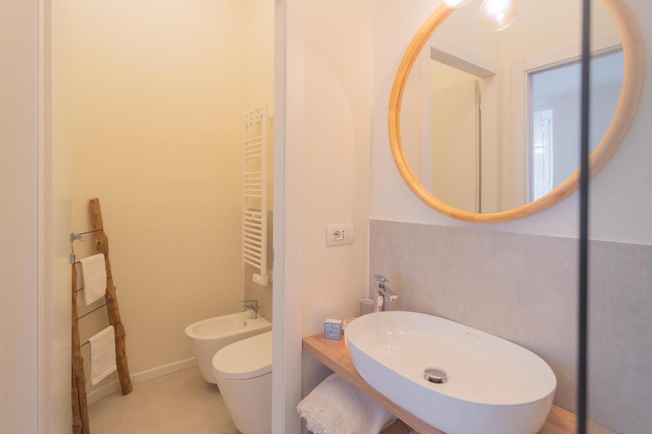 Enchanted Como Lake - City Apartment 2 By Rent All โกโม ภายนอก รูปภาพ