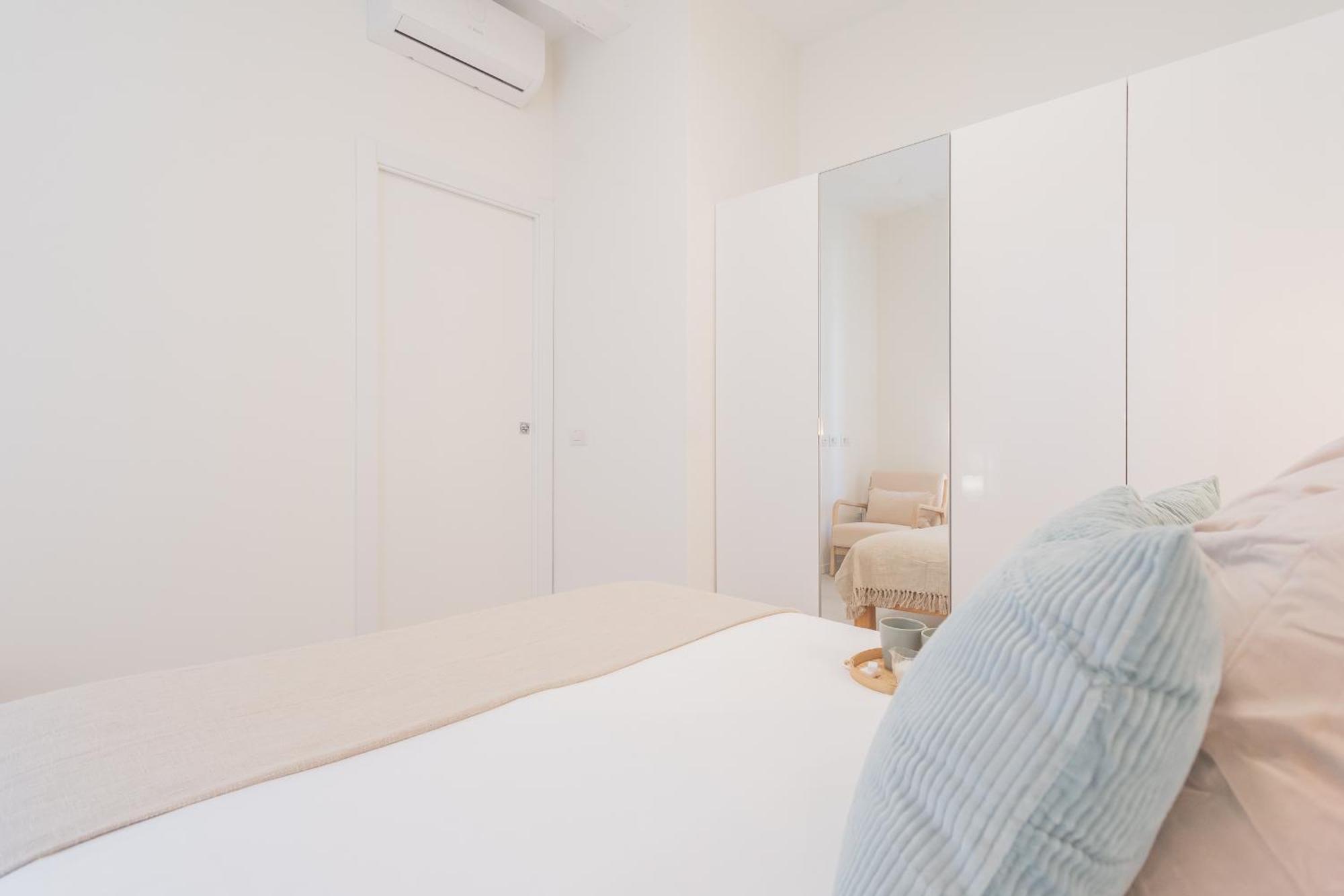 Enchanted Como Lake - City Apartment 2 By Rent All โกโม ภายนอก รูปภาพ